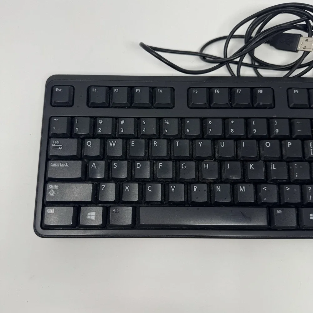 Dell KB212-B USB Quiet Key Keyboard‎ - Black - Tested